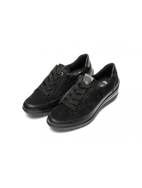 Baskets en daim noires ARA