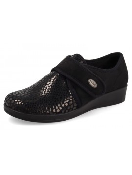 Pantoufles noires bout rond semi-brillant fermeture velcro BESNARD